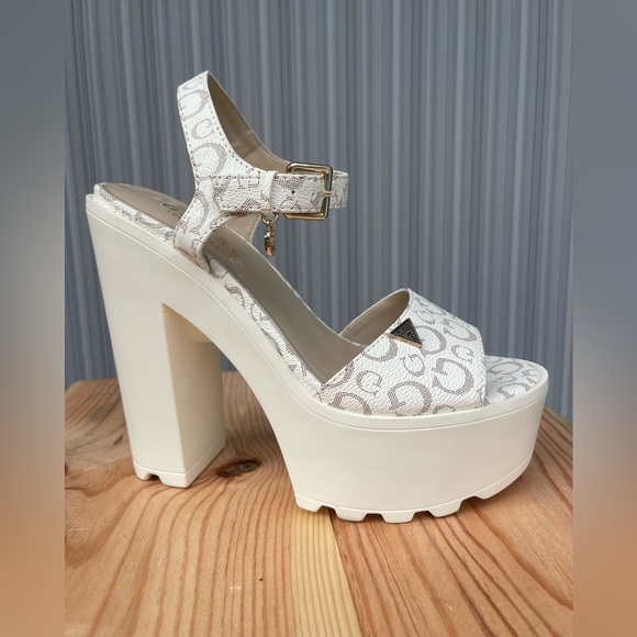 Guess platform sandals white size 6 - Picture 2 of 9